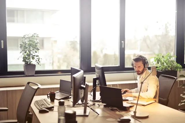 Jak skutecznie wprowadzić pracowników do korzystania z intranetu?